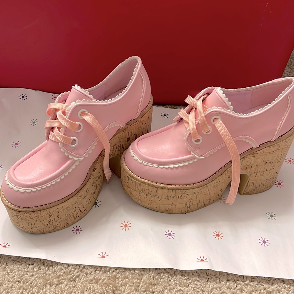 Baby pink babydoll shoe